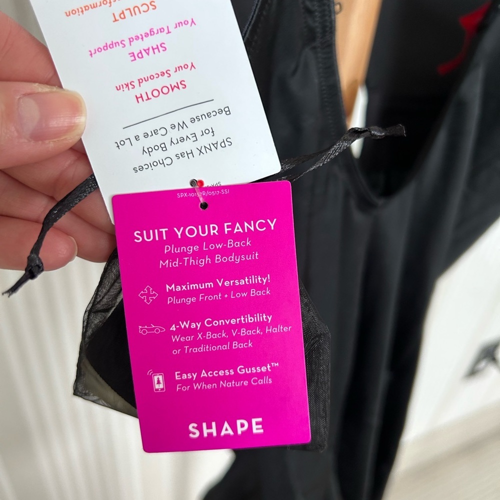 SPANX Suit Your Fancy Black Plunge Low-Back Bodysuit Convertible Straps XL NWT - Picture 12 of 13